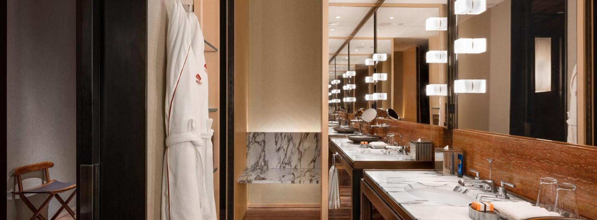 Hotel Mandarin Oriental, Canton Extérieur photo
