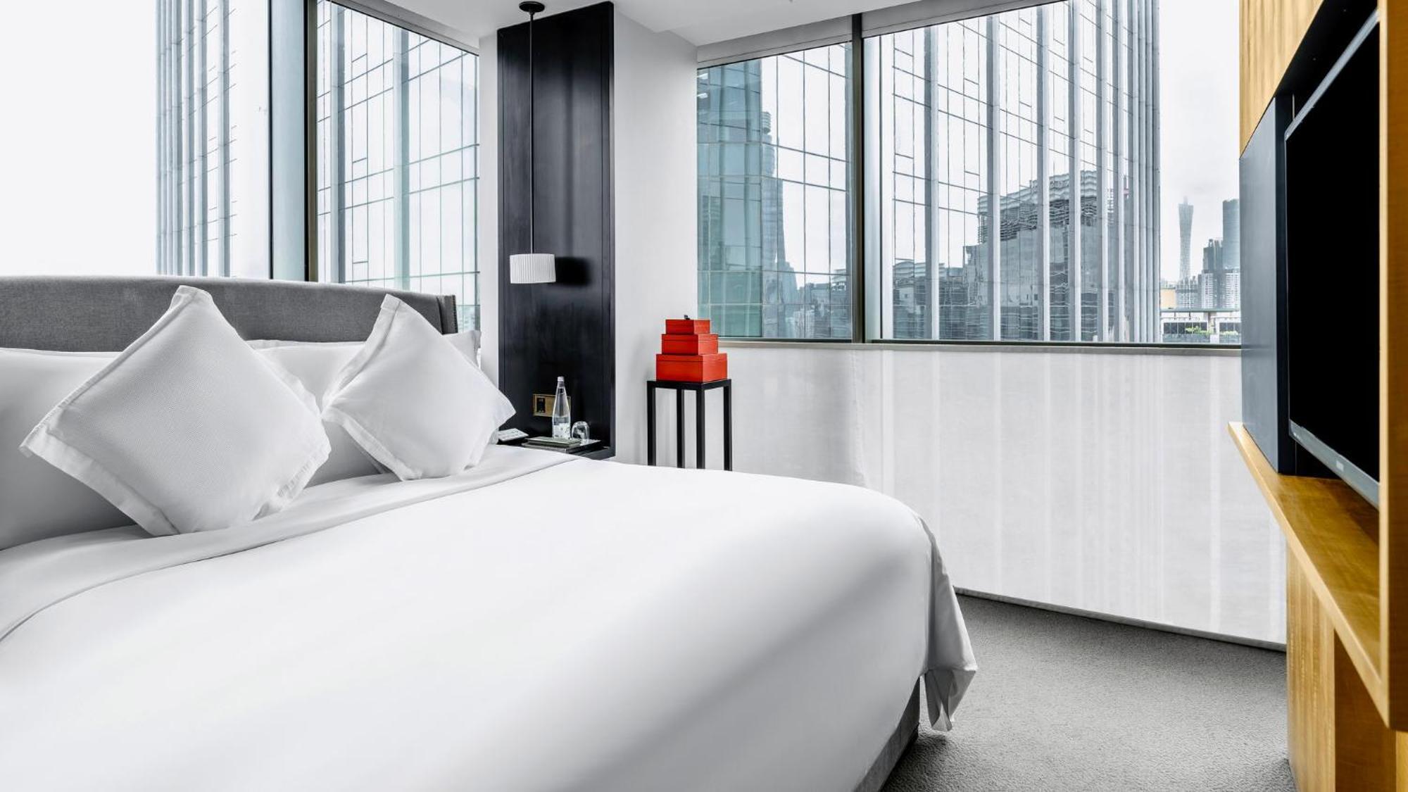 Hotel Mandarin Oriental, Canton Extérieur photo