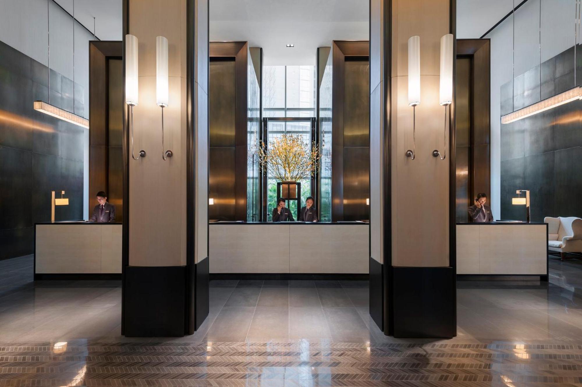 Hotel Mandarin Oriental, Canton Extérieur photo